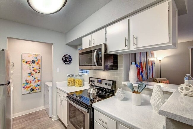property at 2701 W Bellfort Ave