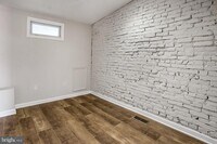 708 N Duncan St photo'