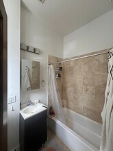 11 Symphony Rd, Unit 21 in Boston, MA - Building Photo - Building Photo