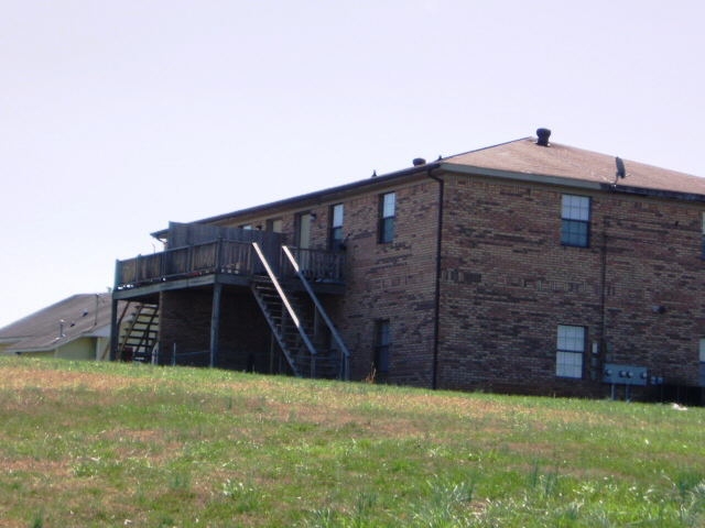 1117 Abrams Rd in Silver Creek, GA - Foto de edificio - Building Photo