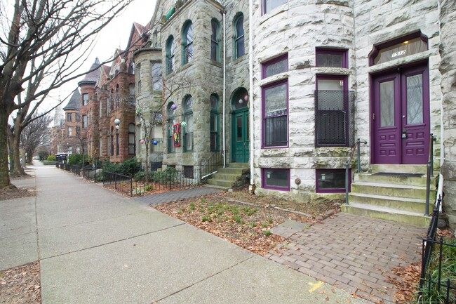 1512 W Mt Royal Ave in Baltimore, MD - Building Photo - Building Photo