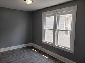 111 White Ave in Marcus Hook, PA - Building Photo - Building Photo