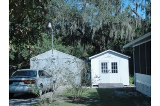 1335 Bell Ave in Lakeland, FL - Building Photo - Building Photo