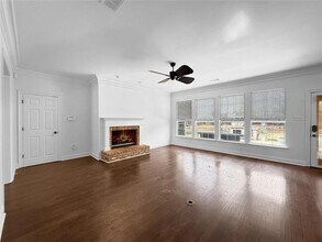 118 Fox Run Dr, Unit 837 in Mandeville, LA - Foto de edificio - Building Photo