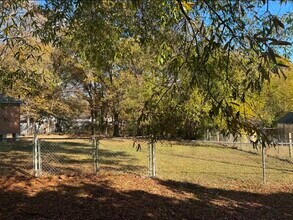 305 Smith St in Burlington, NC - Foto de edificio - Building Photo