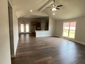 303 Ranger St in Wolfforth, TX - Building Photo - Building Photo