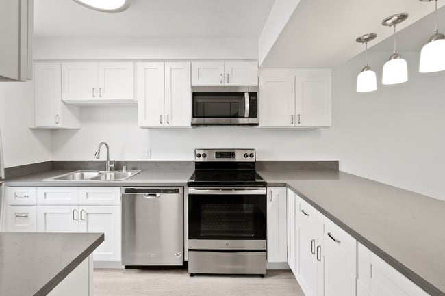 712 S Fernwood St in West Covina, CA - Building Photo - Building Photo