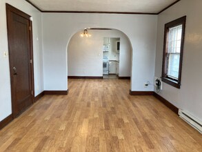 253 College St SE in Valley City, ND - Building Photo - Building Photo