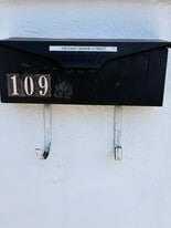 109 E Baker St, Unit 109 in Media, PA - Building Photo