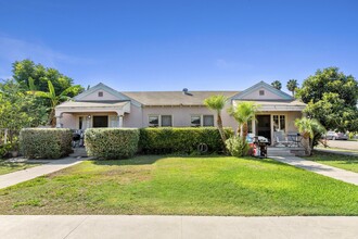 Wilhelmina Apartments in Anaheim, CA - Building Photo - Primary Photo