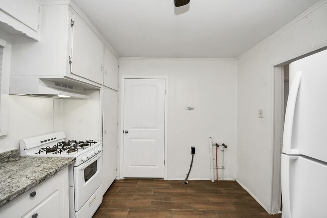 property at 1213 28th St
