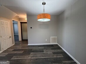 133 McGill Park Ave NE in Atlanta, GA - Building Photo - Building Photo