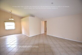 6863 Blue Bay Cir in Greenacres, FL - Building Photo - Building Photo