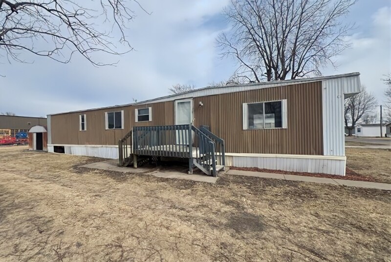 62 Village Ct in Mediapolis, IA - Building Photo