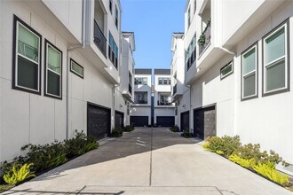 1127 W 16th St in Houston, TX - Building Photo - Building Photo