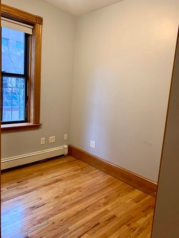 102 E Brookline St, Unit 3 in Boston, MA - Building Photo - Building Photo