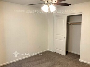 1413 S Moccasin Trail in Gilbert, AZ - Building Photo - Building Photo