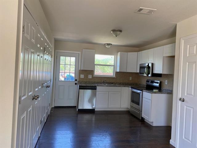 148 Bridlewood Ln in Bridgeport, TX - Foto de edificio - Building Photo