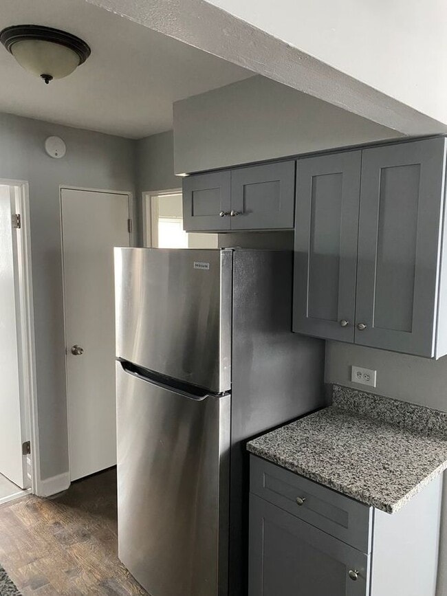 8700 S Troy Ave in Evergreen Park, IL - Building Photo - Building Photo
