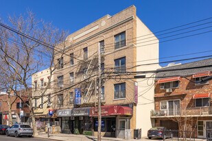 4111 30th Ave in Long Island City, NY - Building Photo