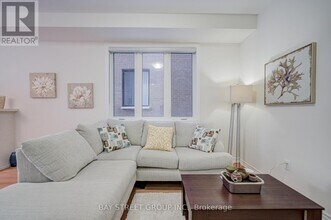 2916 Nakina St in Pickering, ON - Building Photo - Building Photo