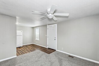 2344 S Ida St in Wichita, KS - Building Photo - Building Photo