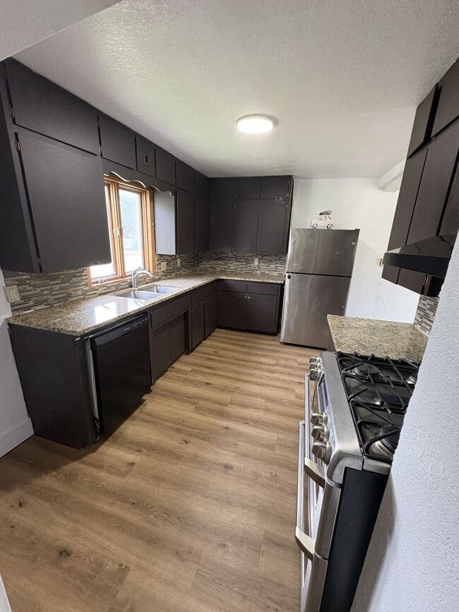 property at 1204 Bluff St