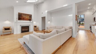 176 Old Cedar Loop in Pawleys Island, SC - Building Photo