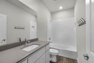 2329 Briscoe Rnch Dr in Hudson Oaks, TX - Building Photo - Building Photo