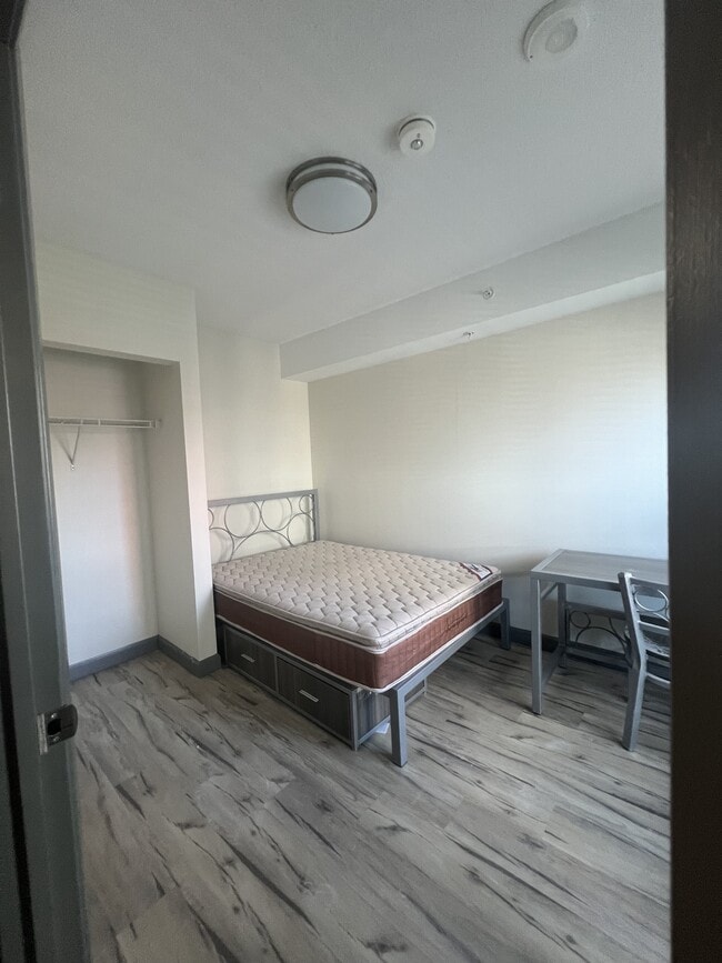 258A Sunview St in Waterloo, ON - Building Photo - Building Photo