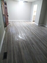 2201 Alta Ave in Louisville, KY - Building Photo - Building Photo