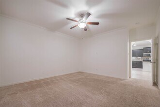 2261 Oak Cir Dr N in Conroe, TX - Building Photo - Building Photo