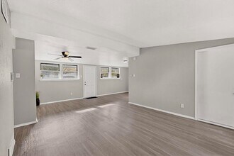 534 Henderson Cir in Garland, TX - Building Photo - Building Photo