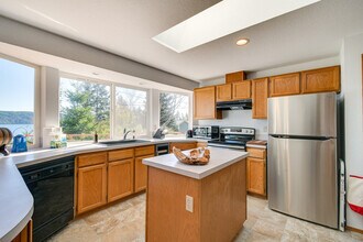 131 N Mardell Ave, Unit SI ID1383676P in Hoodsport, WA - Building Photo - Building Photo