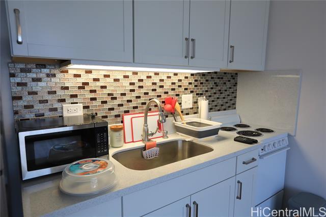 property at 1650 Kanunu St