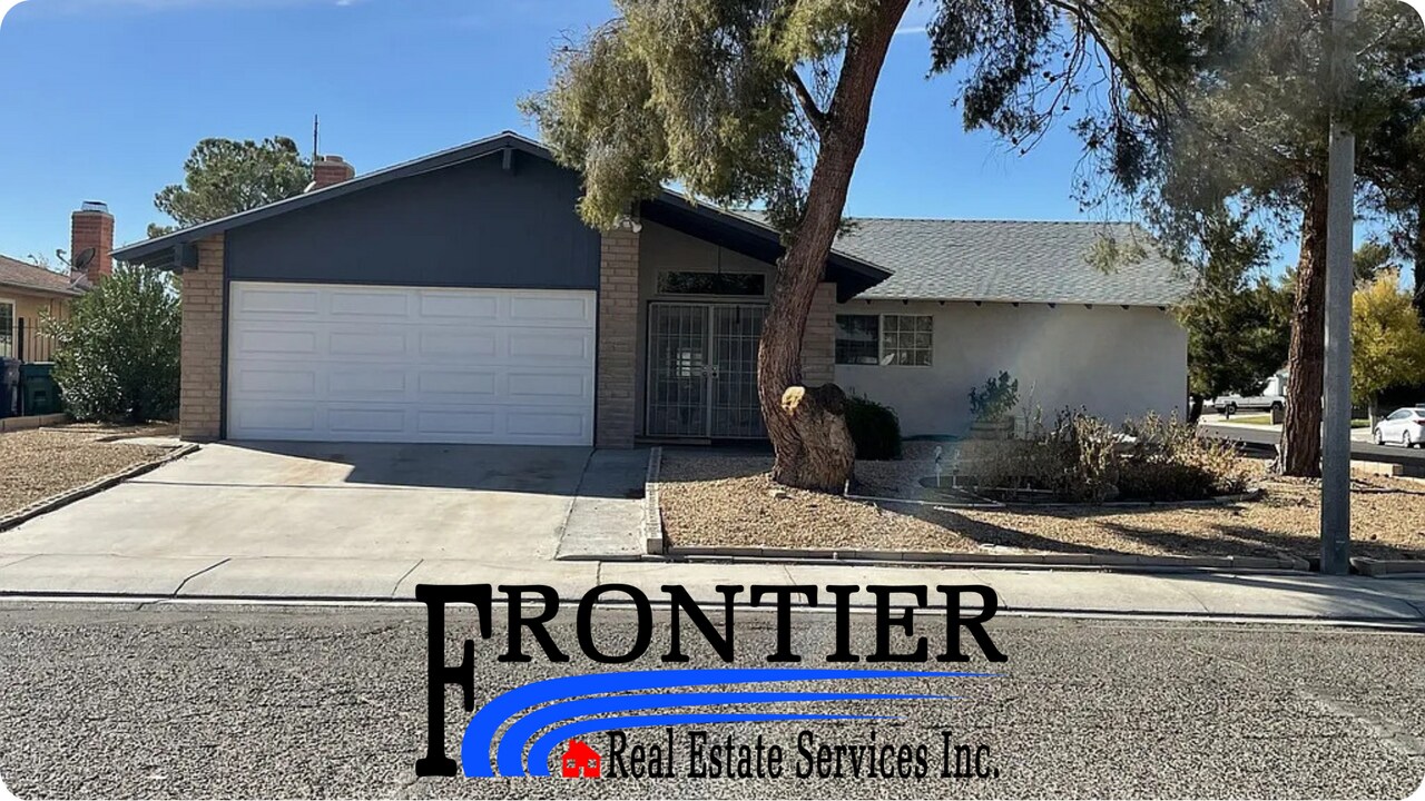 337 Peg St in Ridgecrest, CA - Building Photo