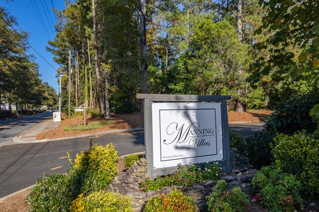 Manning Villas Condominiums in Marietta, GA - Foto de edificio - Building Photo