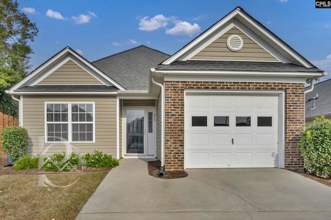 513 Lanesborough Dr in Columbia, SC - Building Photo