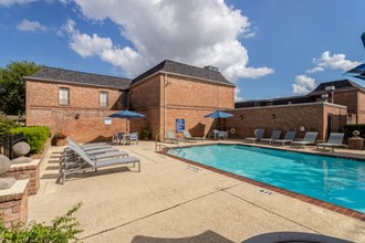 Tanglebrook Apartments in Houston, TX - Building Photo - Building Photo