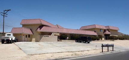 Casa Del Sol in Apple Valley, CA - Building Photo - Building Photo