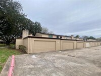 12417 S Dairy Ashford Rd photo'