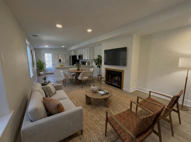 property at 1919 Mt Vernon St