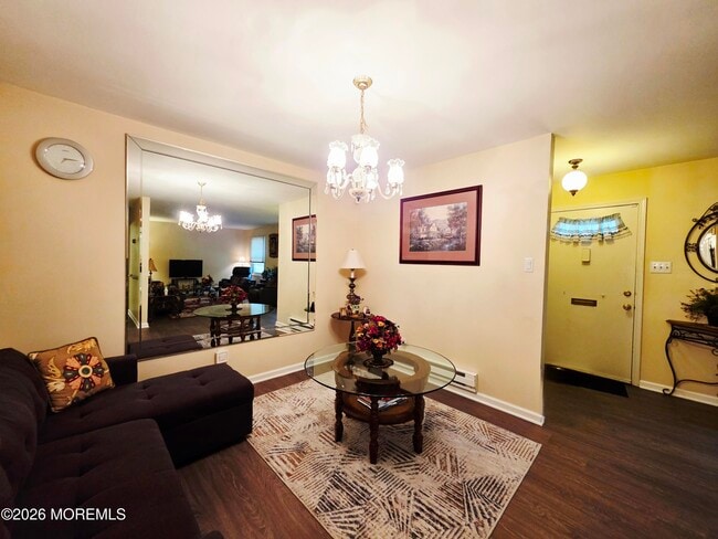 37 Piazza San Paola in Freehold, NJ - Building Photo - Building Photo