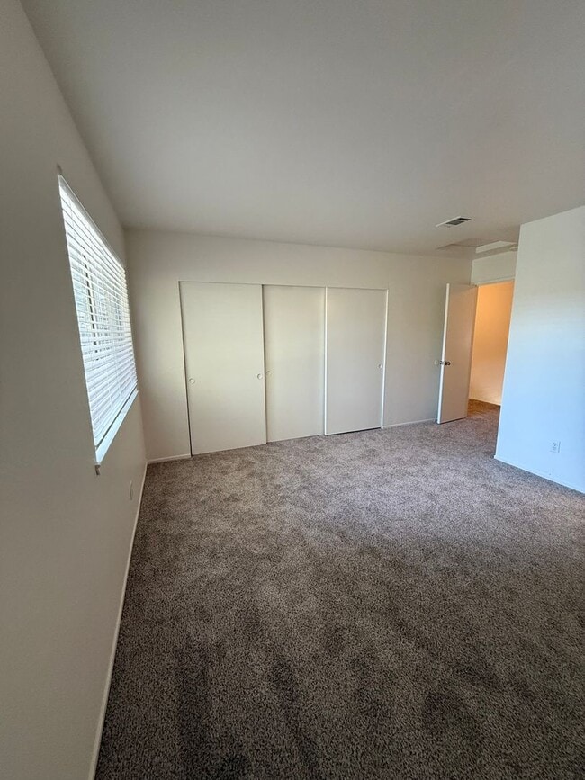 451 Tabor Ave in Fairfield, CA - Building Photo - Building Photo