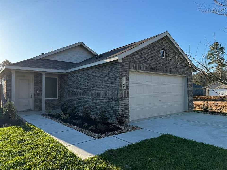 1460 Cactus Rose Dr in Conroe, TX - Building Photo