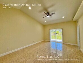 2435 Vernon Ave S in Lehigh Acres, FL - Building Photo - Building Photo