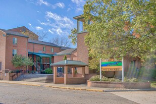 Mill Street Village in Athens, OH - Building Photo