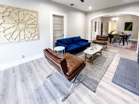 1108 Center St in San Antonio, TX - Building Photo