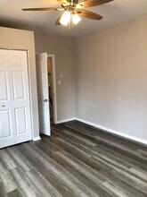 507 Douglas St in Sterling, CO - Foto de edificio - Building Photo