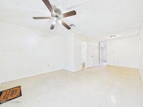 104 Country Ln in Lafayette, LA - Building Photo - Building Photo